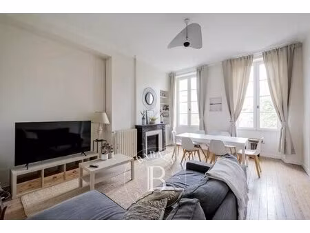 bordeaux xavier arnozan - immeuble de 333 m² - emplacement premium