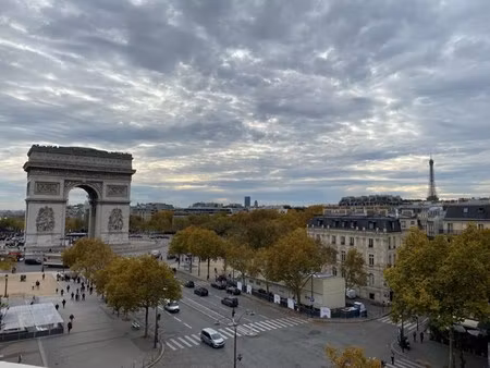 location local professionnel 300m²