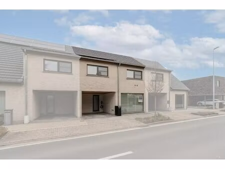 huis te koop in harelbeke met 3 slaapkamers