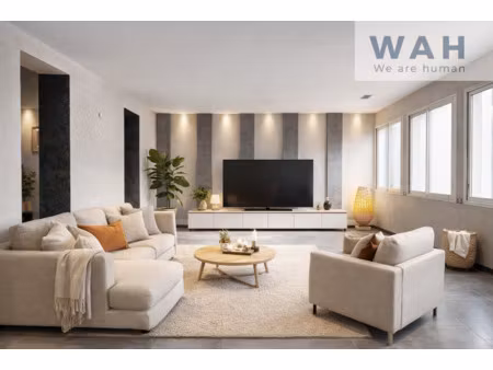 appartement t7 de 269 m2 avec cour intérieure  sous-sol  loc