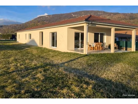 vente maison 5 pièces 139 m² à briord (01470)  395 000 €