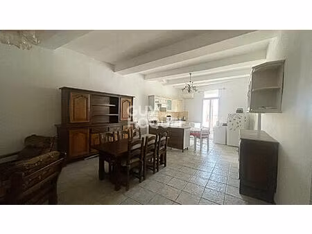 appartement t4 85 m² mèze plein centre