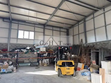 local d'activité à louer