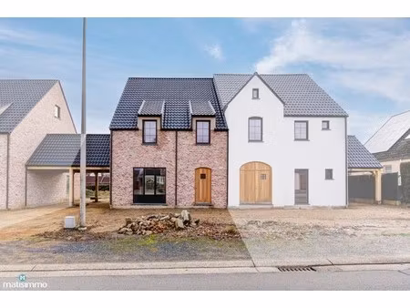 huis te koop in opglabbeek met 4 slaapkamers