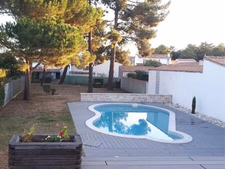 17630 la flotte en re maison plain pied jardin sud piscine