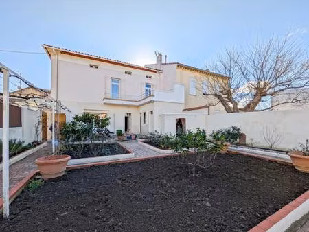 maison de 8 pièces de 193 m² à lézignan-corbières