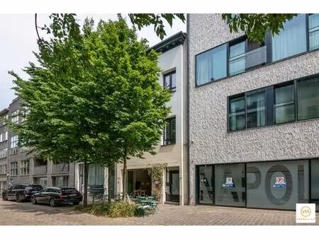 commercieel te koop in antwerpen met 3 slaapkamers