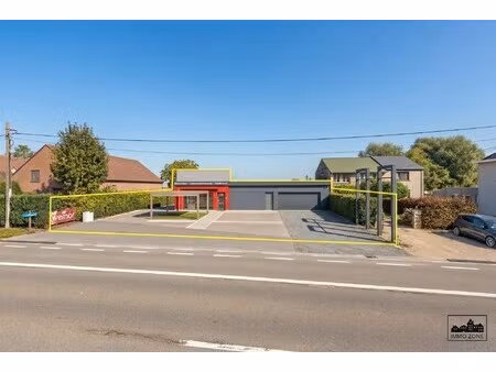 commercieel te koop in wetteren met 4 slaapkamers