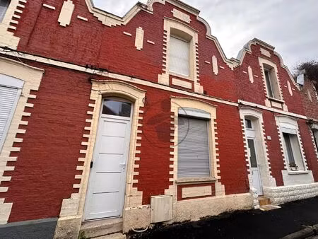 vente maison de ville 4 pièces 58 m2 à saint-quentin