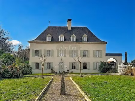 maison de maître sur 2 hectares