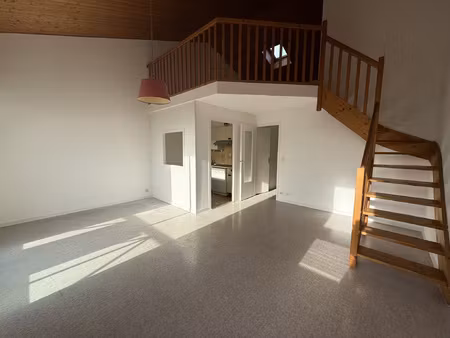 location appartement 3 pièces 60m² les sables d olonne 85100