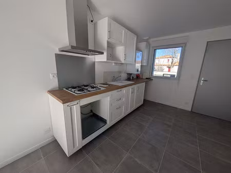 location maison 4 pièces 80m²