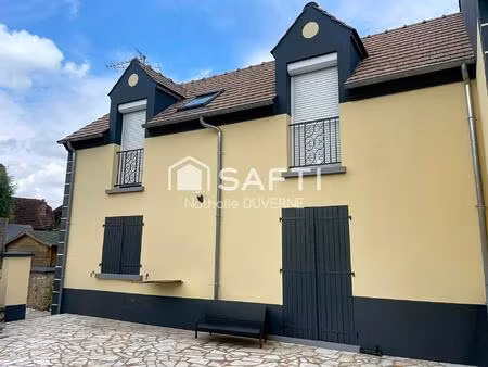 maison 67 m2 - terrain 120 m2 - 2 chambres - proche tous commerces - écoles - rer d