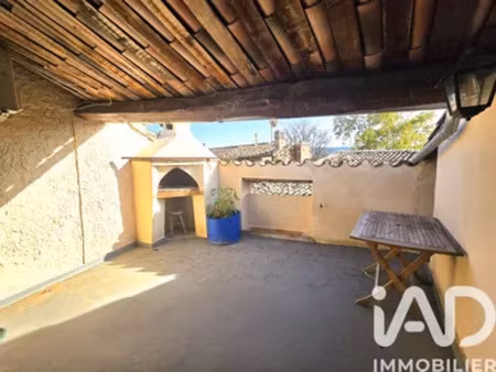 maison de village à montfort-sur-argens (83570)