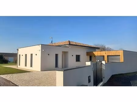 maison neuve plain-pied t5 - re2020 - pmr - classe energétique a - alarme / vidéo -...