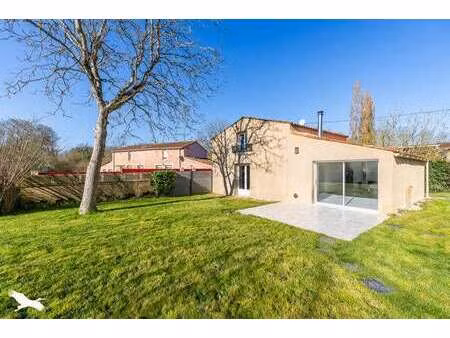 vente maison à dompierre-sur-yon (85170) : à vendre / 77m² dompierre-sur-yon