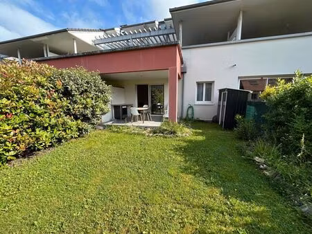 location appartement 2 pièces 54m2 lons 64140 - 670 € - surface privée