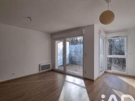 location appartement 3 pièces à tours (37000) : à louer 3 pièces / 60m² tours