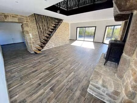 location maison à sainte-croix-hague (50440) : à louer / 149m² sainte-croix-hague