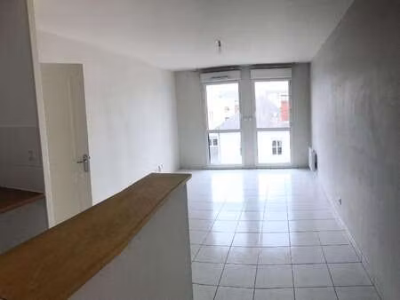 location appartement 2 pièces à rennes centre ville (35000) : à louer 2 pièces / 42m² renn