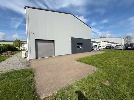 location bureau 2 pièces 60 m² à tiercé (49125)