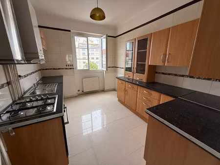 appartement lyon 3 pièces 78.17 m2