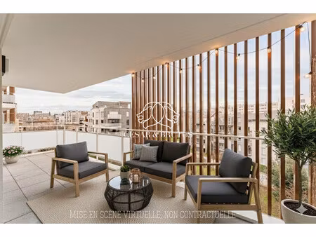 beau t3 et sa grande terrasse