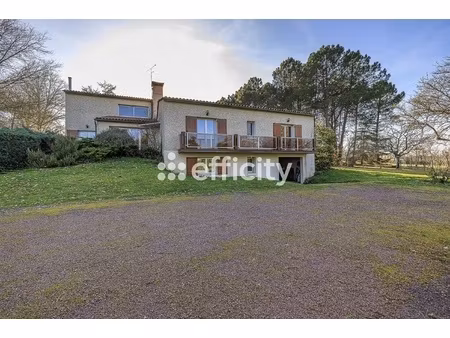 maison 8 pièces - 172 m²