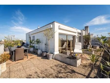 appartement de 7 pièces de 194 m² à bordeaux