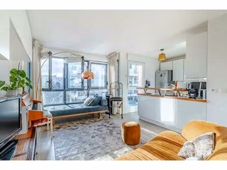 appartement lumineux t4 avec parking à gennevilliers