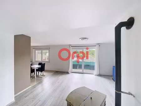 location appartement 3 pièces 82 m² à valleiry (74520)