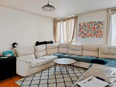 charmant 3 pièces lumineux avec parking à meaux