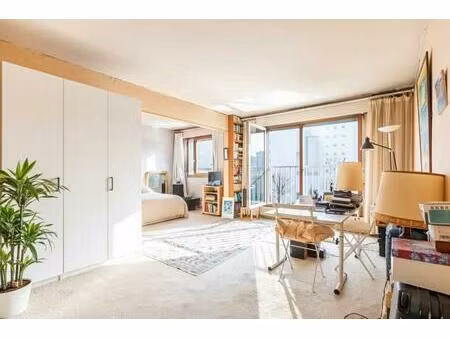 appartement 1 pièce de 40 m2 en vente à montrouge - idéal pour primo-accédants