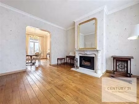 *** sous option en 3 jours *** maison 4 chambres  2 salles d