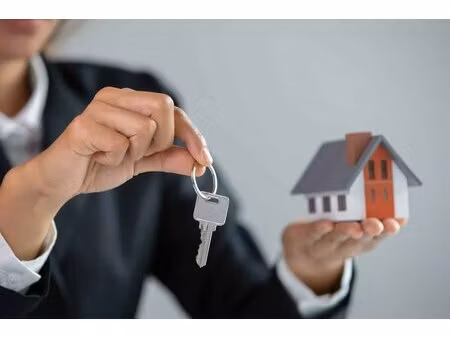 entrepôt à vendre entre quimper et brest.