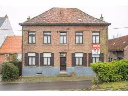 ferme authentique avec grange et bois à merchtem