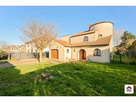 villa espagnole  4 chambres et vue sur la verdure à asse