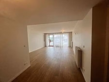 location maison à indre (44610) : à louer / 130m² indre