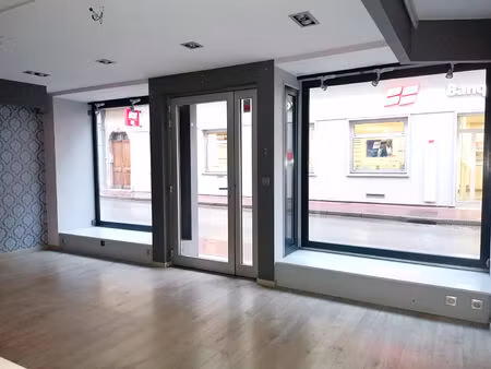 boutique pont de beauvoisin - 50 m2