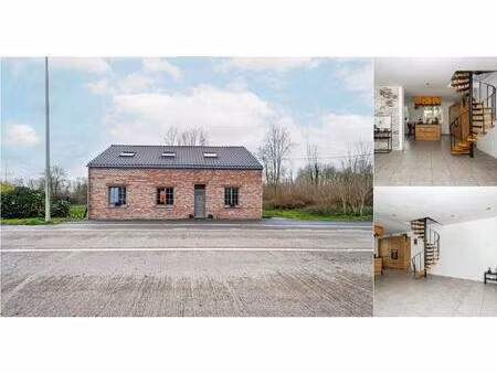 maison à vendre avec terrasse et jardin   ciply (vbd93763)