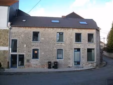 triplex à louer mettet centre