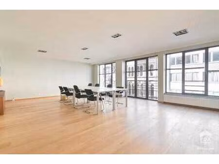 appartement 2 chambres avec terrasse à vendre à saint-gilles