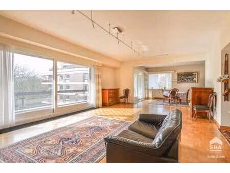 appartement 3 chambres avec terrasse à vendre à uccle