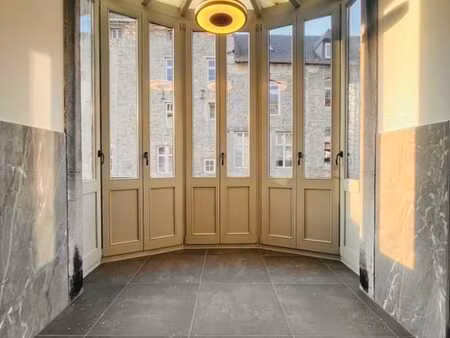 à vendre – appartement de caractère avec bow-window