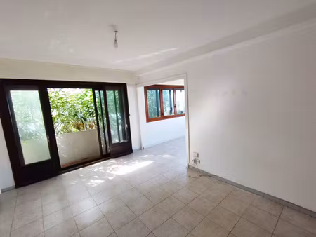 toulon est aguillon grand t5 rdc