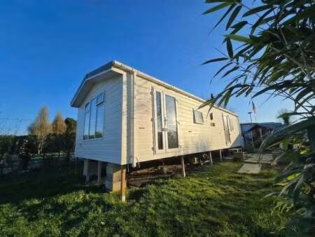 bungalow neuf avec vue sur les champs