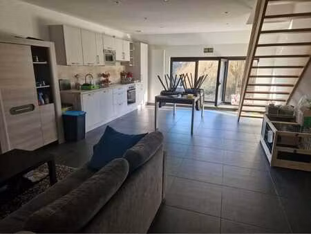 duplex éco-performant avec jardin et terrasse à silly