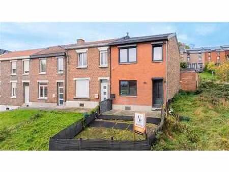 maison 3 façades rénovée avec jardin – 2 à 3 chambres – perm