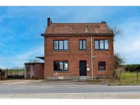 maison 3ch rénovée avec grand terrain – chaussée romaine