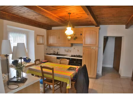 maison composée de 2 appartements - glere